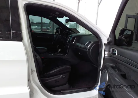 2017 Jeep Grand Cherokee Srt 4X4 from USA, damaged, VIN 1C4RJFDJ1HC772303